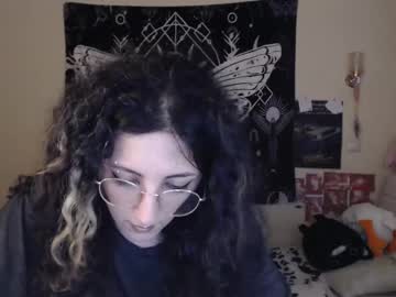 Heavenlycreature, 24 years old, ask me to jiggle my tits #18 #lovense #squirt #anal #shy, webcam photo