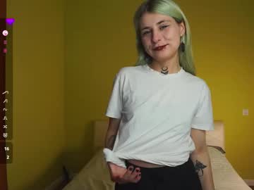 Heladorry, 18 years old, #new Goal: Remove the bra under t -shirt  |   Hi guys, I'm Alice, my PVT is open, welcome <3 |  #18 #shy #lovense #shy [38 tokens remaining], webcam photo