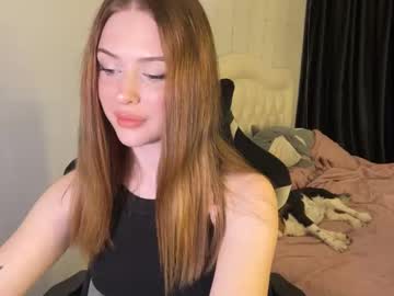 Heychloemw, Heyyy! It's Chloe^^ G: Shake the ass close to cam<? #natural #new #bigass #teen #tease [30 tokens remaining], webcam photo