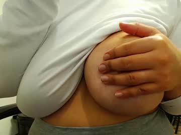 Hidden_face_22 • lovense41y • chaturbate • public