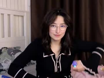 Hildegardestanfill, 18 years old, Hello!! my name is Stefa, these are my first days: goal - ?Feel my atmosphere ? #shy #18 #new #cute #young [25 tokens remaining], webcam photo