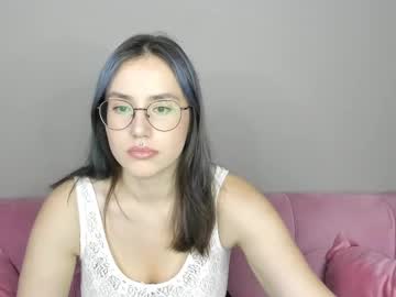 Feet Cams Live model Holly_mollyyyy streaming Foot Fetish VR