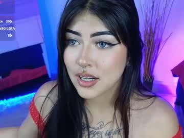 Catch me live as Hollycute_cf, age 19 yrs in premium male cam shows