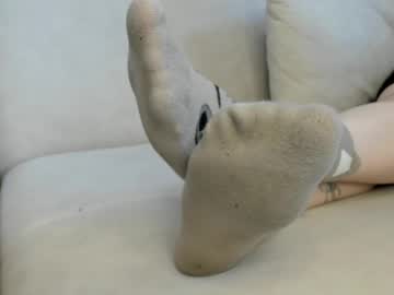 Feet Cams Live model Holy_silvia, age 20 streaming Foot Fetish VR