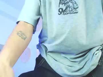Hairy cam model Horny_mikee live now