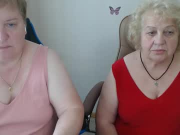 Hotfiremommy • milf44y • Ukraine • public