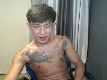 hugecockchristian huge cock cam stud (asian,  smoke,  cum,  bigcock,  hairy) live now