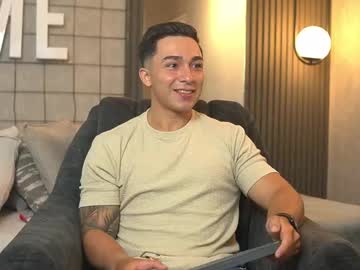 Hunk_ryan, Cum show ! #muscle #young #bigcocks #lovense #latino, webcam photo