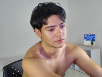 Husband_xxx, Husband_xxx's room LOOKING FOR SOMEONE WHO WANTS TO TALK #latin #twink #young #asian #femboy, webcam photo