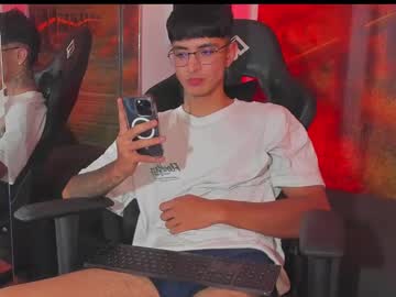 Iam_light, 20 years old, GOAL: JERK OFF [150 tokens remaining] Cum Show!!!!  #new #18 #bigcock #cum #latina, webcam photo