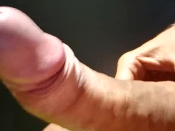 Iluvcat00000, Ding Dong - Goal: 1st: Whip him out [15 tokens left] #new #cum #bigdick #hugedick #daddy, webcam photo