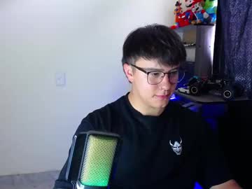 Im__noah big cock cam stud 21 yrs streaming live