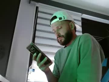 Immumu big cock cam stud 32 yrs streaming live