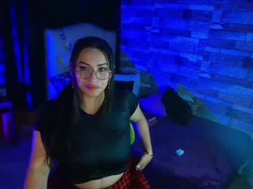 Squirting cam girl Irina4uu age 28 yrs live now