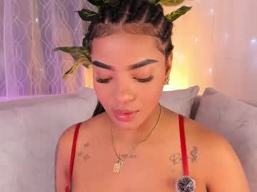 Feet Cams Live model Iris_hott1, age 20 streaming Foot Fetish VR