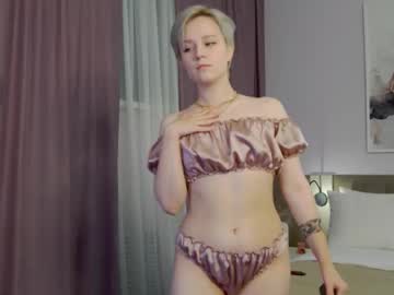 Iriseverly, 21 years old, ????Your sexy little pixie???? - Goal: Spank my naughty pixie tushy [119 tokens left] #new #lovense #tomboy #natural #smalltits, webcam photo