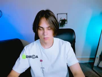 Iron_romeo, GOAL: Doggy style in pants [89 tokens remaining] Welcome to my room! #feet #teen #18 #shy #gay, webcam photo