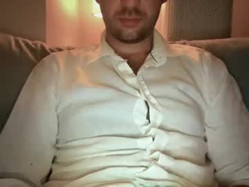 Italian__fox big cock cam stud 29 yrs streaming live