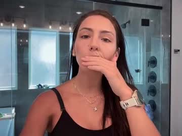 Feet Cams Live model Itscaylawatsun, age 23 streaming Foot Fetish VR
