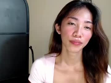 Skinny Asian cam girl Ivana_alawi29 live in HD
