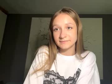 Ivettemcmurdie, 18 years old, GOAL >Show how sexual I am and Flexible < #new #18 #blond #cute #shy [75 tokens remaining], webcam photo