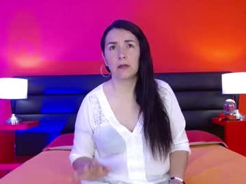 Jade0904, 42 years old, GOAL: Sexy Dance [50 tokens remaining] Welcome to my room! #shy #curvy #milf #anal #new, webcam photo