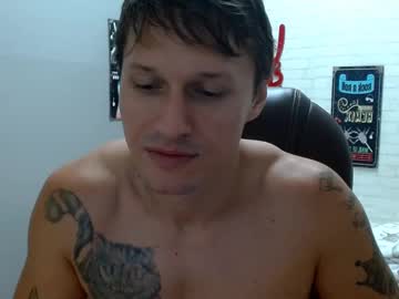 Jamesmateo_ • cam2cam35y • C O L O M B I A • away