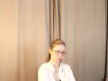 Janellelitscher, 20 years old, Hello!!! My name is Maria!!! Hello everyone! Goal: Do you want see how i stand up and turn around? #new #shy #cute #18 #bigass [27 tokens remaining], webcam photo
