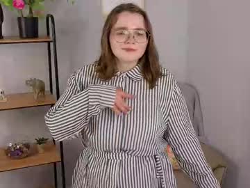 Janice_chandler, 18 years old, GOAL-Play with my hair and eye contact! This is my first day, I'm glad to see you?  #new #shy  #18 #bigboobs #hairy [56 tokens remaining], webcam photo