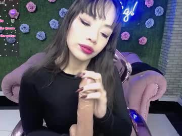 Catch me live as Jassy_noodle_v in premium male cam shows