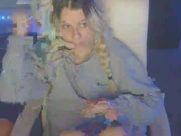 Jayandava999, 18 years old, FULLY NAKED FOR 5 MINS [3487 tokens remaining] #18 #teen #new, webcam photo
