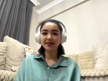 Jenifersimon, 18 years old, GOAL: Massage my breasts so sexy <3 [24 tokens remaining] Welcome to my room! #18 #shy #teen #young #asian, webcam photo