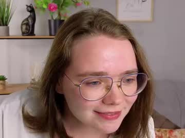 Jessica_reynolds, 18 years old, Goal -Gently touch my shoulders and air kiss for you !!!Hi guys this is my first day?  #new #shy #bigboobs  #curvy #hairy [44 tokens remaining], webcam photo