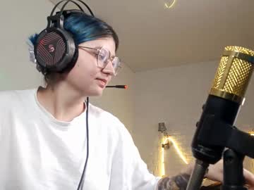 Jewellpetraglia, 18 years old, Goal: ( tease with top  )     Hello guys ^my name is Nanu ?Welcome to my room ?^ #new  #shy  #natural #18 #bigboobs [85 tokens remaining], webcam photo