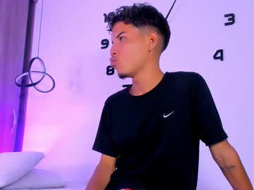 Jhojan_foxxx, 19 years old, GOAL: Download my great cum [1999 tokens remaining] Welcome to my room! #feet #bigcock #twink #young #new, webcam photo