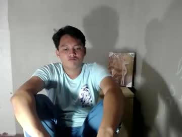 Skinny Asian cam girl Johnny_bigcock69 live in HD