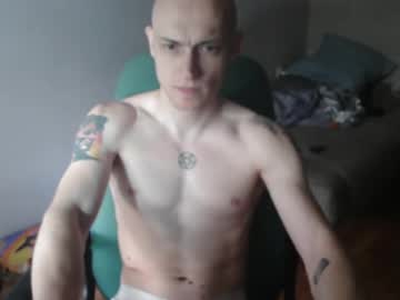 Muscle cam star Johnny_positive, 25 yrs