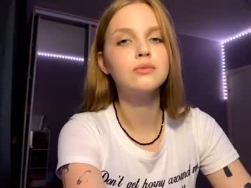 Jongpaleaae, 18 years old, Hi, I'm Batty. Welcome to my room.This is my first day!!!  GOAL: ?lick finger? #new #girl #shy #bigtits #18years [61 tokens remaining], webcam photo