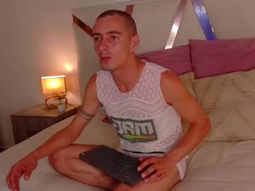 Live gay cam model Joshuacarter__27 yrs streaming now in HD