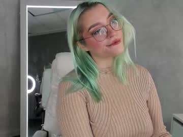 Joyfuljasmine, 22 years old, GOAL: take off my sexy skirt + show naughty ass [95 tokens remaining] Welcome to my room! #british #young #bigass #bigboobs #curvy, webcam photo