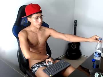 Juan_da01 • dick21y • Medellin, Colombia • public