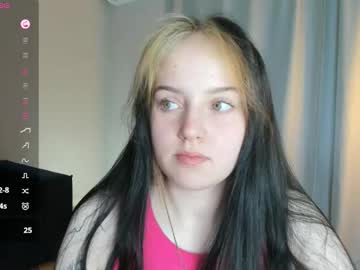 Juicyberrys, 18 years old, Hello! My name is emily! Goal flash my boobs  #natural #shy #bigboobs #New #18+ [108 tokens remaining], webcam photo