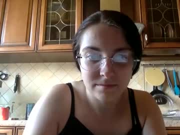Julia_lightx, "Hello everyone, I'm new, thanks for the warm welcome # #new #nonude #shy #sweet #natural [998 tokens remaining], webcam photo