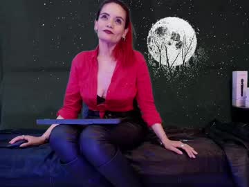 Live Milf Julieta_wall2, 42 yrs - Hot Milf Cams