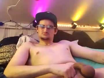 Just2havfun4u2, 29 years old, The naked gamer #male #bigcock #young #slim #straight, webcam photo