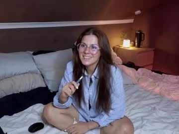 Just_honey4u, Tease me with your tips - Finger pussy - #aussie #bigboobs #c2c #mature #new, webcam photo