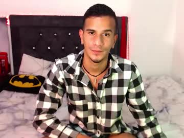 Justin_melendez • thin24y • ?? ??????? ??? • public