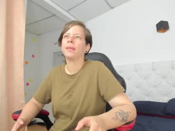 Feet Cams Live model Jv92_, age 27 streaming Foot Fetish VR