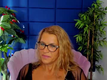 Kamafeels, 51 years old, #milf #hotlatinamilf #new #bigtits #anal, webcam photo