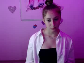 Kamilla_love_, Kamilla_love_'s room[Dance 99 tk] #18 #new #lovense #natural #doggy, webcam photo